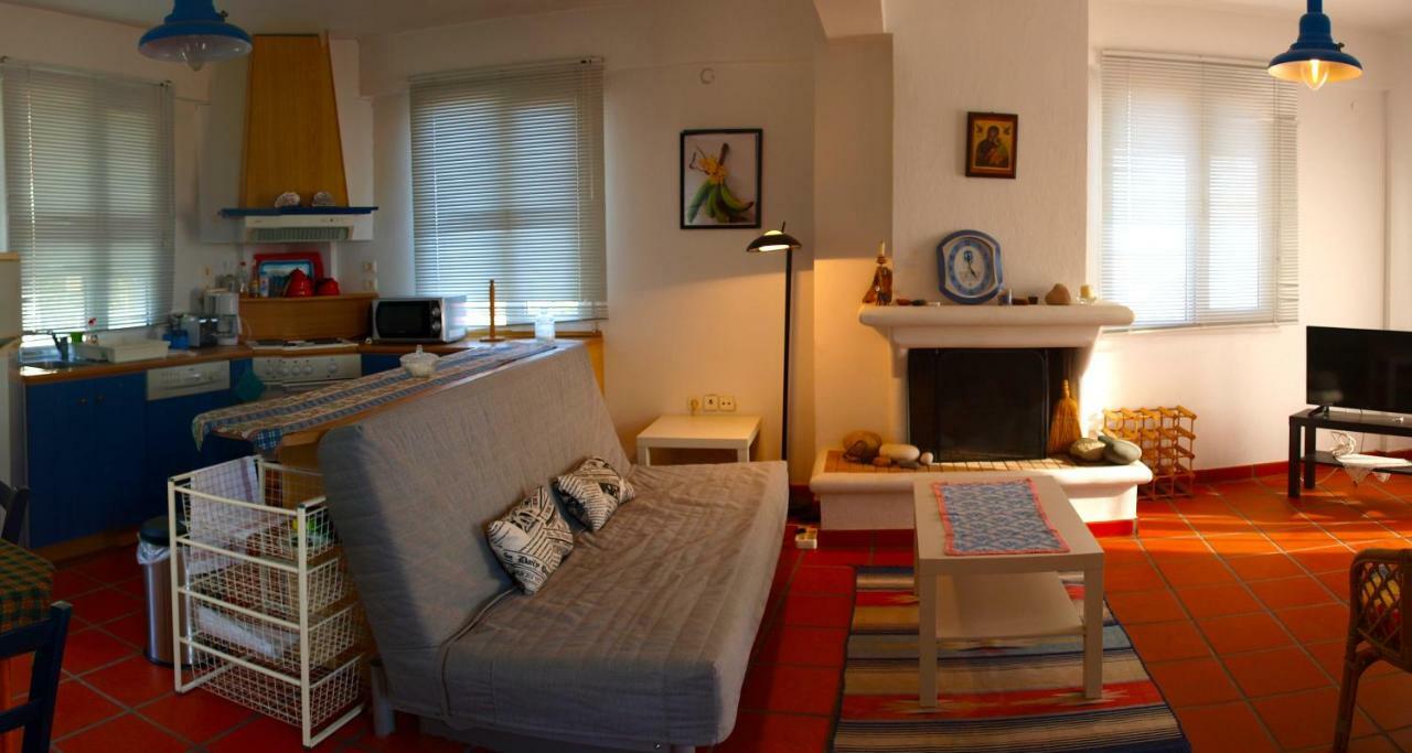 Village Holiday House Nick 圣帕拉斯凯维 外观 照片